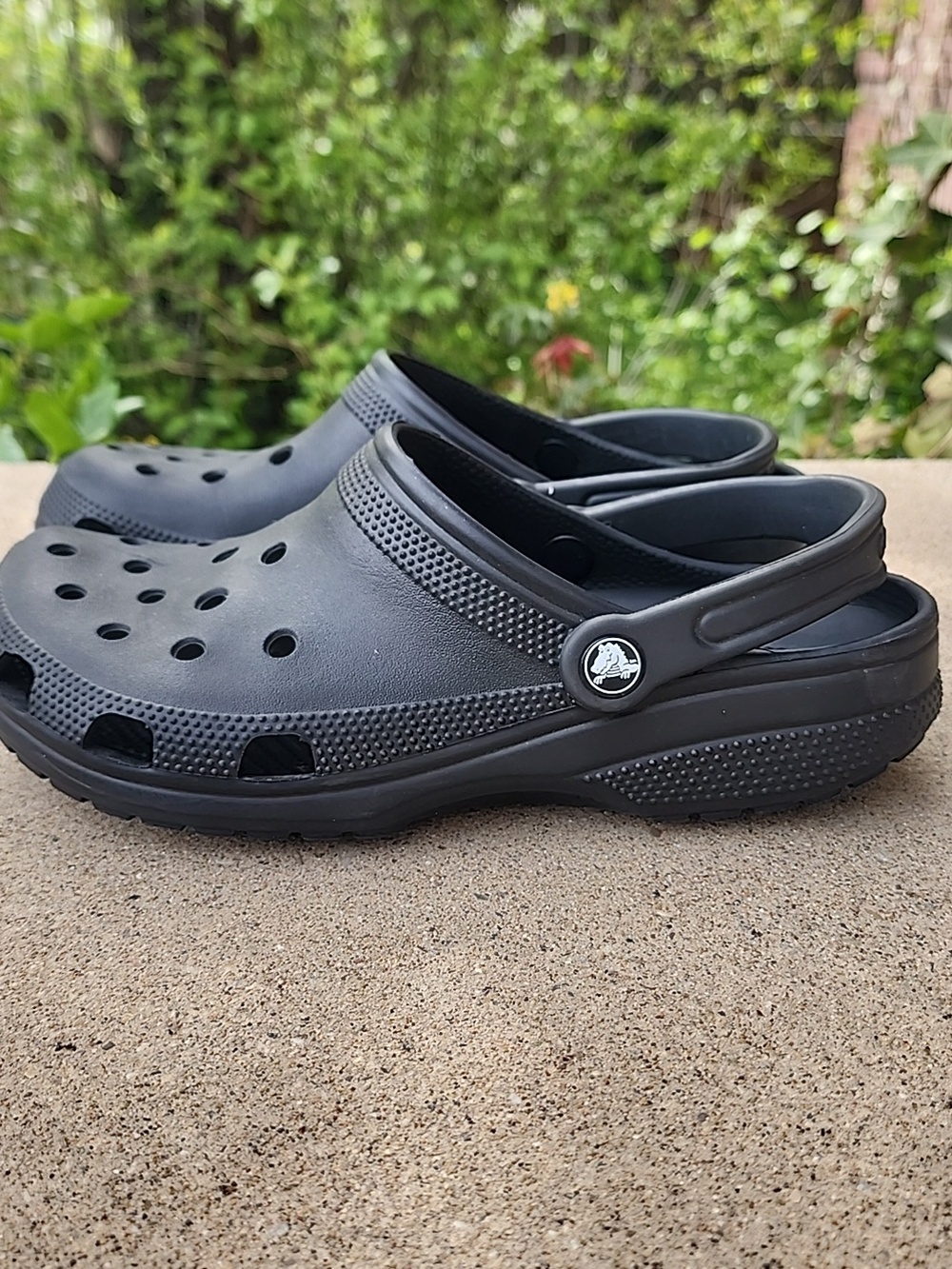 CROCS Classic Black Comfort Clogs
